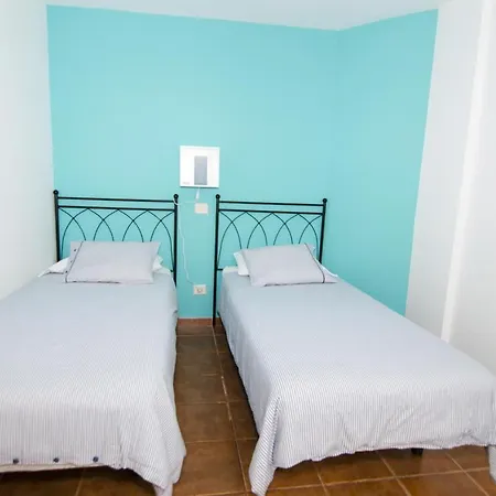 Apartment Seaside Terrace Apartment: Beach-view Retreat With Wi-fi *